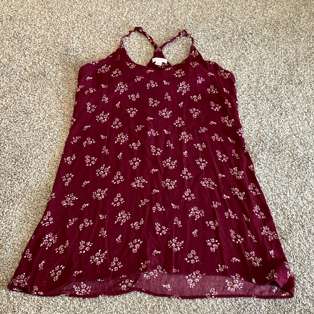 Xhilaration burgundy summer dress with small flowers pattern, size small